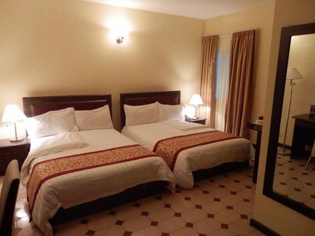 Blue Lodge Hotel Lagos Quarto foto