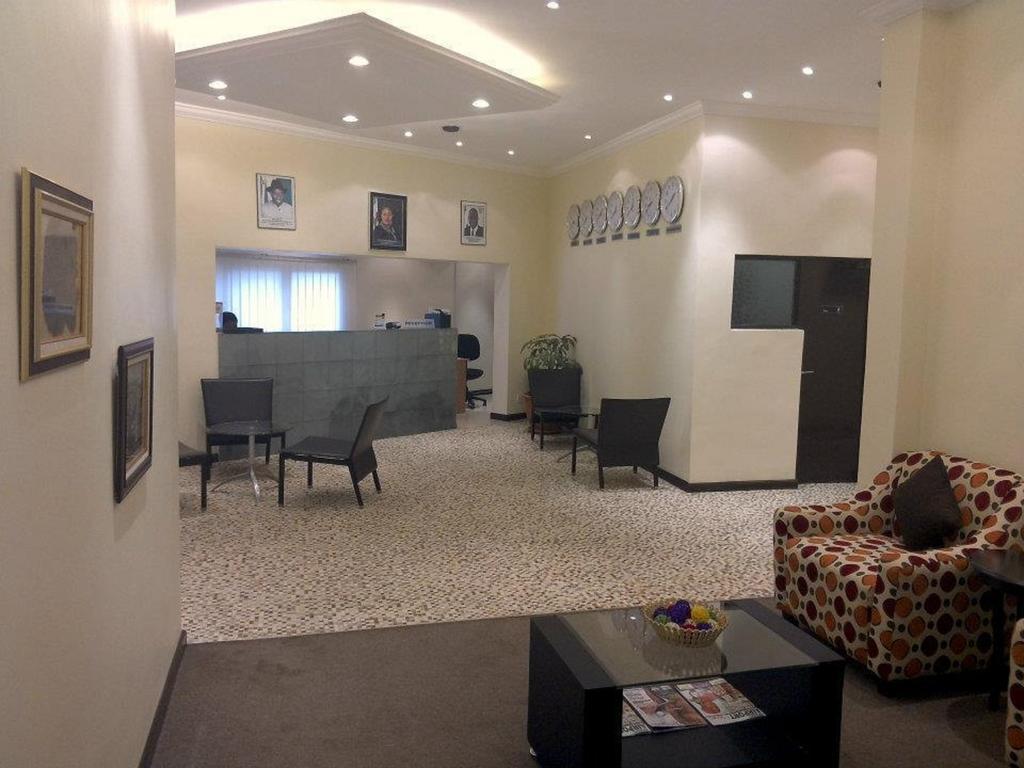 Blue Lodge Hotel Lagos Exterior foto